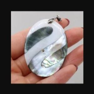 Pendant  Jewelry Mother of Pearl  Natural Shell  Abalone